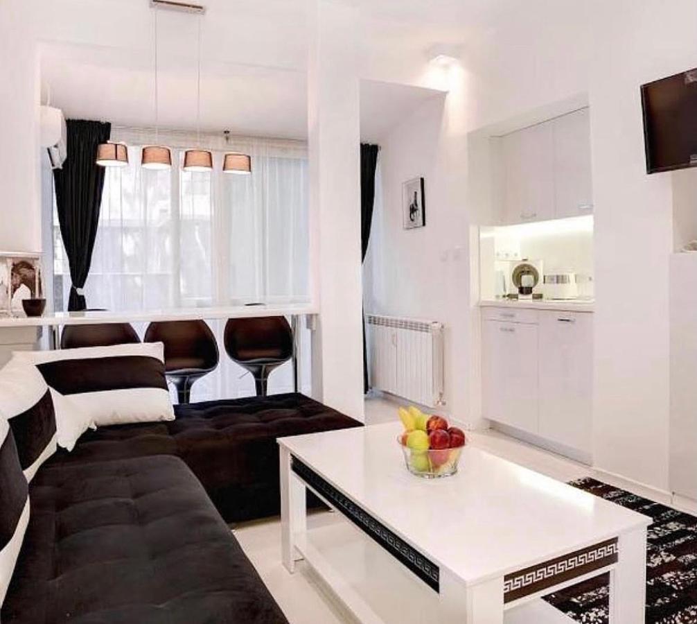 Zero-Waste Studio Apartment In Central Софія Екстер'єр фото
